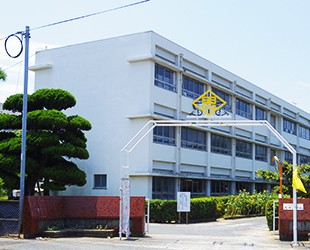 宇部市立恩田小学校